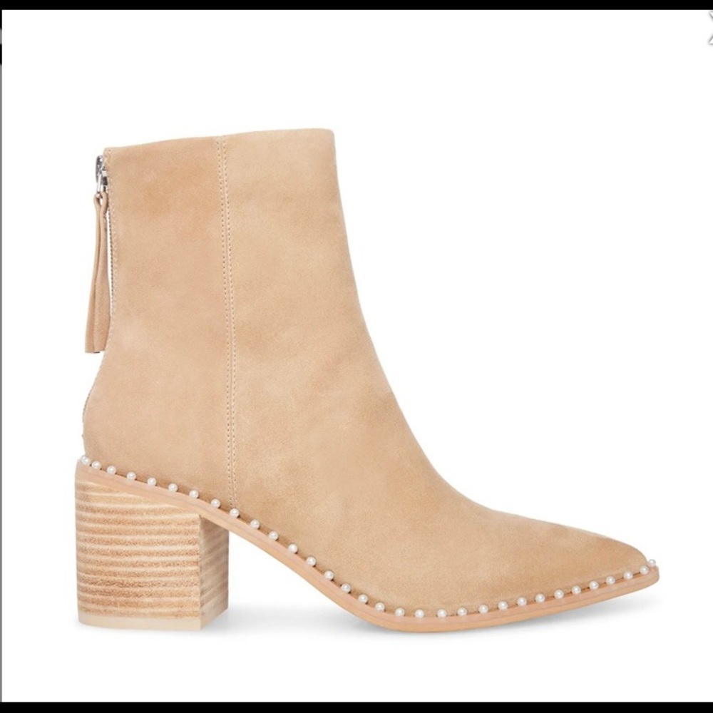 NWB Steve Madden Aquarius Block Heel Tan Suede Booties